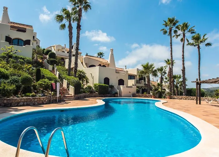Luxurioese Und Grossraeumige Villa Mit Community Pool, Sicht Auf Das Mittelmeer Sowie Dem Mar Menor, La Manga Club