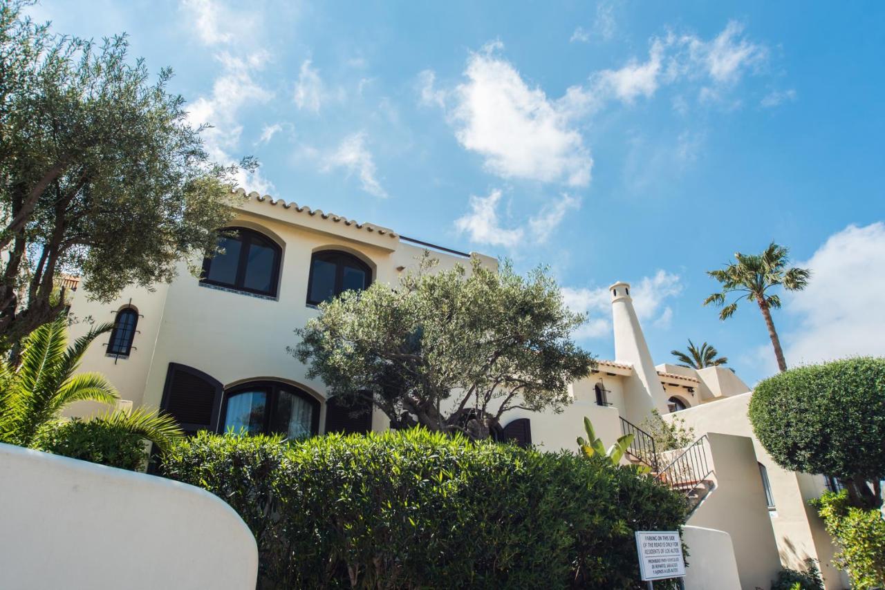 Mediterránea: Spacious Luxury With Sea Views Villa