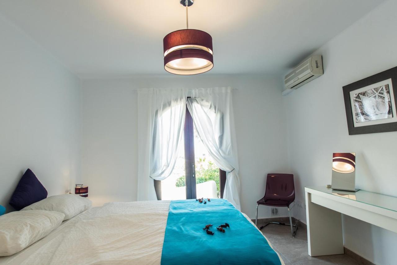 Mediterránea: Spacious Luxury With Sea Views Villa